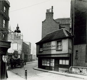 The Old Curiosity Shop, Portsmouth Street, Lincolns Inn Fields, London af English Photographer
