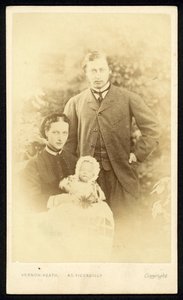 Prinsen og Prinsessen af Wales og Prins Albert Victor af English Photographer