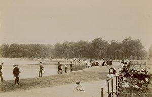 The Serpentine, Hyde Park, London af English Photographer