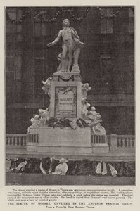 Statuen af Mozart, afsløret af kejser Frans Joseph af English Photographer