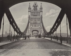 Tower Bridge (s/h-foto) af English Photographer