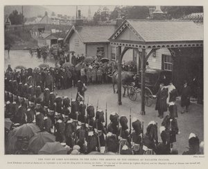 Lord Kitcheners besøg hos kongen, generalens ankomst til Ballater Station af English Photographer