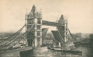 Tower Bridge, London af English Photographer