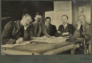 Tucker, Golt, Paris, Tyr, Atkins, ca. 1916 af English Photographer