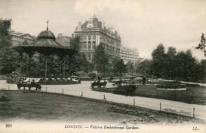 Victoria Embankment Gardens, London af English Photographer