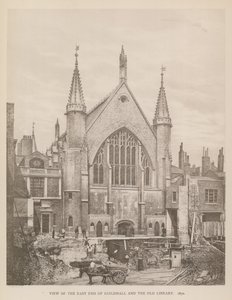 Udsigt over den østlige ende af Guildhall, London, og det gamle bibliotek, 1870 af English Photographer