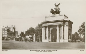 Wellington Arch og Quadriga, Hyde Park Corner af English Photographer