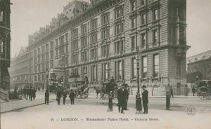 Westminster Palace Hotel, Victoria Street, London af English Photographer