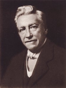 William Hesketh Lever, First Viscount Leverhulmedani af English Photographer