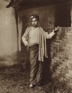 Kvinde af mongolsk afstamning i en landsby i Burma (s/h-billede) af English Photographer