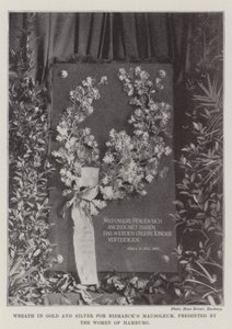 Krans i guld og sølv til Bismarcks Mausoleum, præsenteret af Women of Hamburg af English Photographer