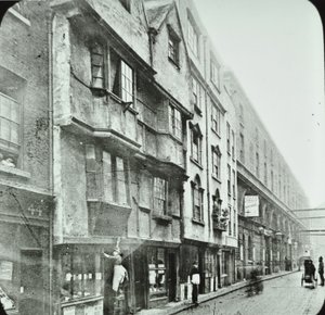 Wych Street, Westminster LB: mod vest, 1890 af English Photographer