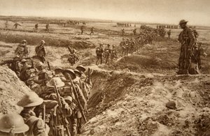 Britisk infanteri rykker frem i fremrykningen mod Cambrai, 1914-19 af English School