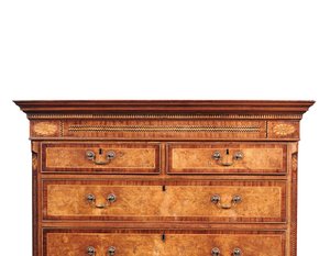 Detalje af en George III Tallboy af English School