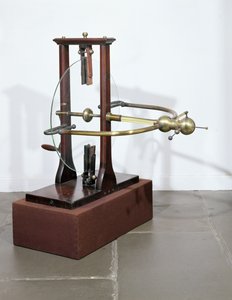 Elektrostatisk plademaskine, efter et design af Jan Ingenhousz (1730-99) af English School
