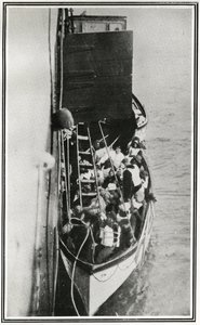 Hvordan Titanic-overlevende blev samlet op af Carpathia, fra 