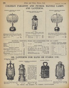 Side fra Army and Navy Stores Catalogue af English School