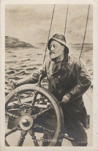 Portræt af kong Edward VII ved roret af HMS Britannia (litho) af English School