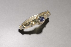 Ring, 1300-tallet af English School