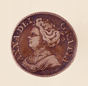 Sølv engelsk Groschen, regeringstid af dronning Anne Stuart (Anne af Storbritannien) (1665-1714) 1712. Diam. 2,5 cm Napoli, museo archeologico af English School