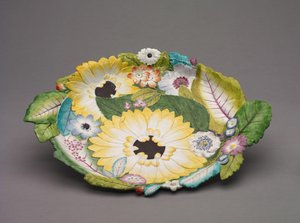 Stand, Chelsea Porcelænsfabrik, ca. 1755 af English School