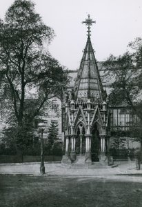 Buxton Memorial Drinking Fountain, St. Margarets Westminster af English School