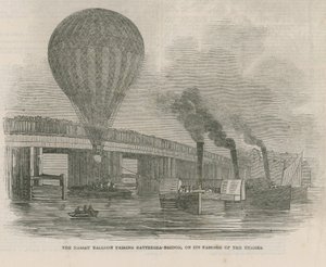 Nassau-ballonen passerer Battersea Bridge af English School