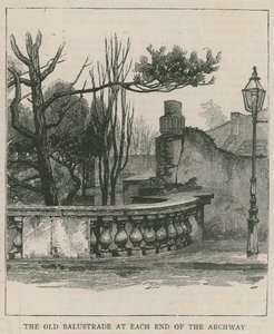 De nye anti-selvmordsrækværk ved Highgate Archway: den gamle balustrade i hver ende af buegangen af English School