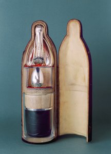 Wellingtons Bestikkantine (metalværk) af English School