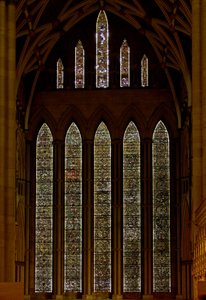 Vindues fem-søstre, der forestiller grisaille af English School