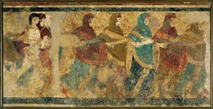 Begravelsesritualer: et kvindekor, der danser og synger i begravelsesprocessionen af Erich Lessing