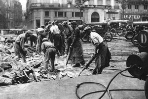 Fornyelse af vejene på Grands Boulevards, Paris, 1931. af Ernest Flammarion