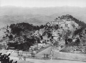 Jehol, Potala, Chihli, Lamaklosteret Potala i Jehol, udsigt fra sydøst (s/h-foto) af Ernst Boerschmann