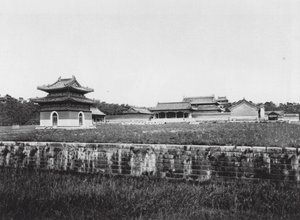 Siling, Chihli, et gravtempel (s/h-foto) af Ernst Boerschmann