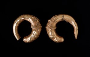 Gyldne øreringe, 450-400 f.Kr af Etruscan