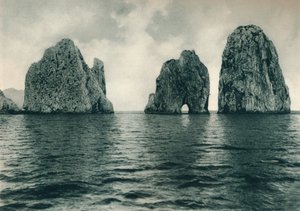 The Faraglioni, Capri, Italien, 1927 af Eugen Poppel