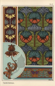 Kejserkroneblomst, Fritillaria imperialis, i tapet- og stofmønstre og som design til en smedejernslampe af Eugene Grasset