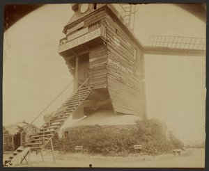 Montmartre, Moulin de la Galette, Rue Lepic af Eugène Atget