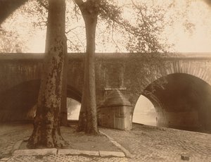 Pont Marie, 1926 (albumin-udskrivning papirfotografi) af Eugène Atget