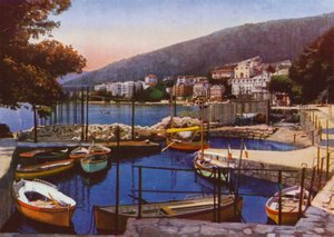 Opatija, nu Opatija i Kroatien: Porticciuolo med udsigt over den sydlige promenade (foto) af European Photographer