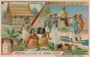 The Land of the Hova: En Hova Village og en Sedan-stol af European School