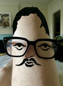 Thigh Guy, ca. 2020-24 (digital kunst) af Evan Sklar