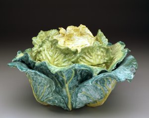 "Cabbage" terrin og låg, ca. 1755 (tinglaseret fajance) af Factory Sceaux