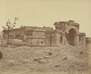 Gateway og bankethal, Lucknow af Felice Beato