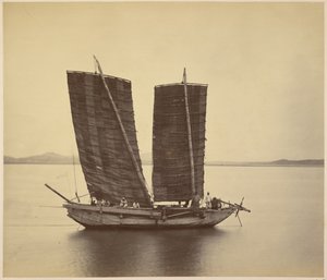 Den første koreanske junk, der bragte beskeder om bord på U.S.S. Colorado, umiddelbart efter at hun havde kastet anker af Felice Beato