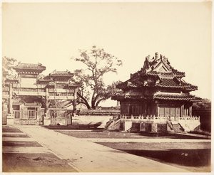 [Det store kejserlige palads, Peking]. af Felice Beato