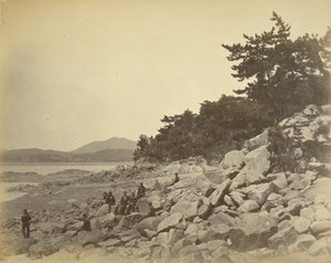 Øen Boisee. Den amerikanske asiatiske flådes ankerplads. af Felice Beato