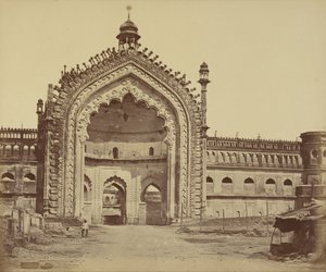 Rumi Durwaza eller Konstantinopelporten af Felice Beato