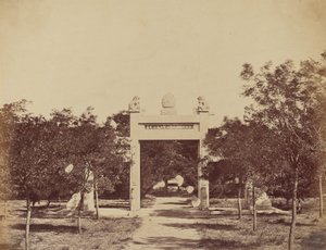 Grav nær Palichian, scenen for begyndelsen af angrebet den 21. september 1860 af Felice Beato