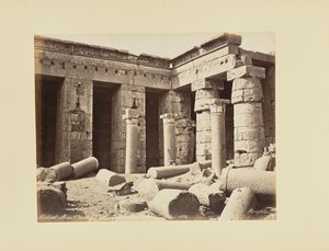 Medinet Habu, anden gård, galleri af Thutmose I (Egypten) af Félix Bonfils